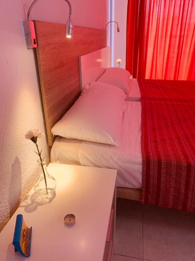 Pondemar Apartaments Vistas Playa Feñabe Esterno foto