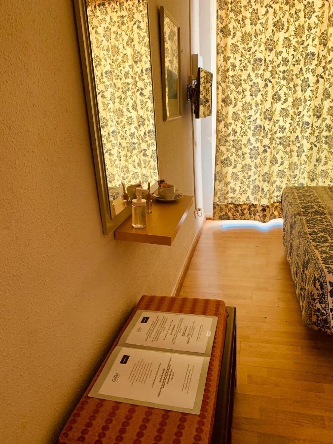 Pondemar Apartaments Vistas Playa Feñabe Esterno foto