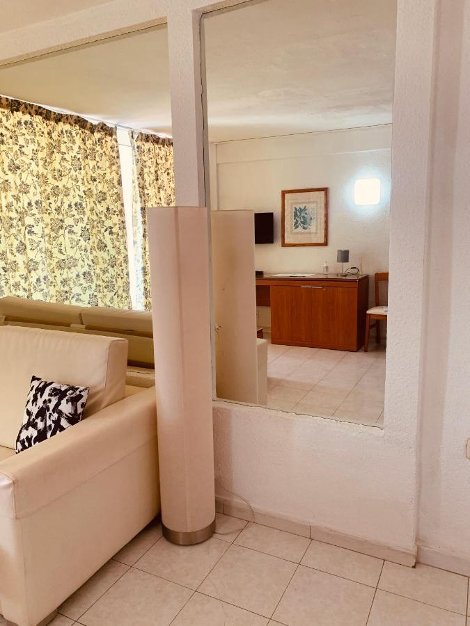 Pondemar Apartaments Vistas Playa Feñabe Esterno foto