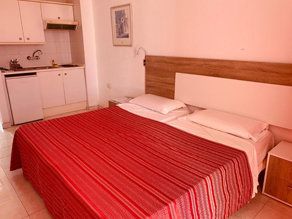 Pondemar Apartaments Vistas Playa Feñabe Esterno foto